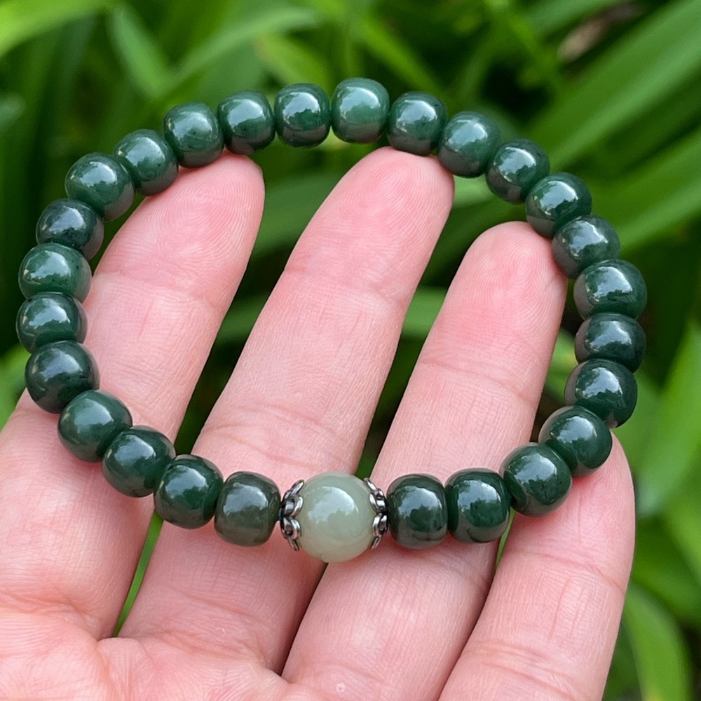 8mm stretchable green jade jade bracelet 0335